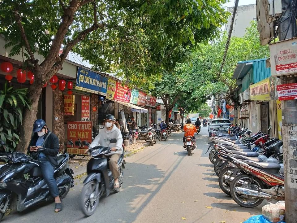 Nhà Mặt Phố Cửu Việt Gia Lâm 80m2 3 Tầng - Kinh Doanh Đỉnh Cao