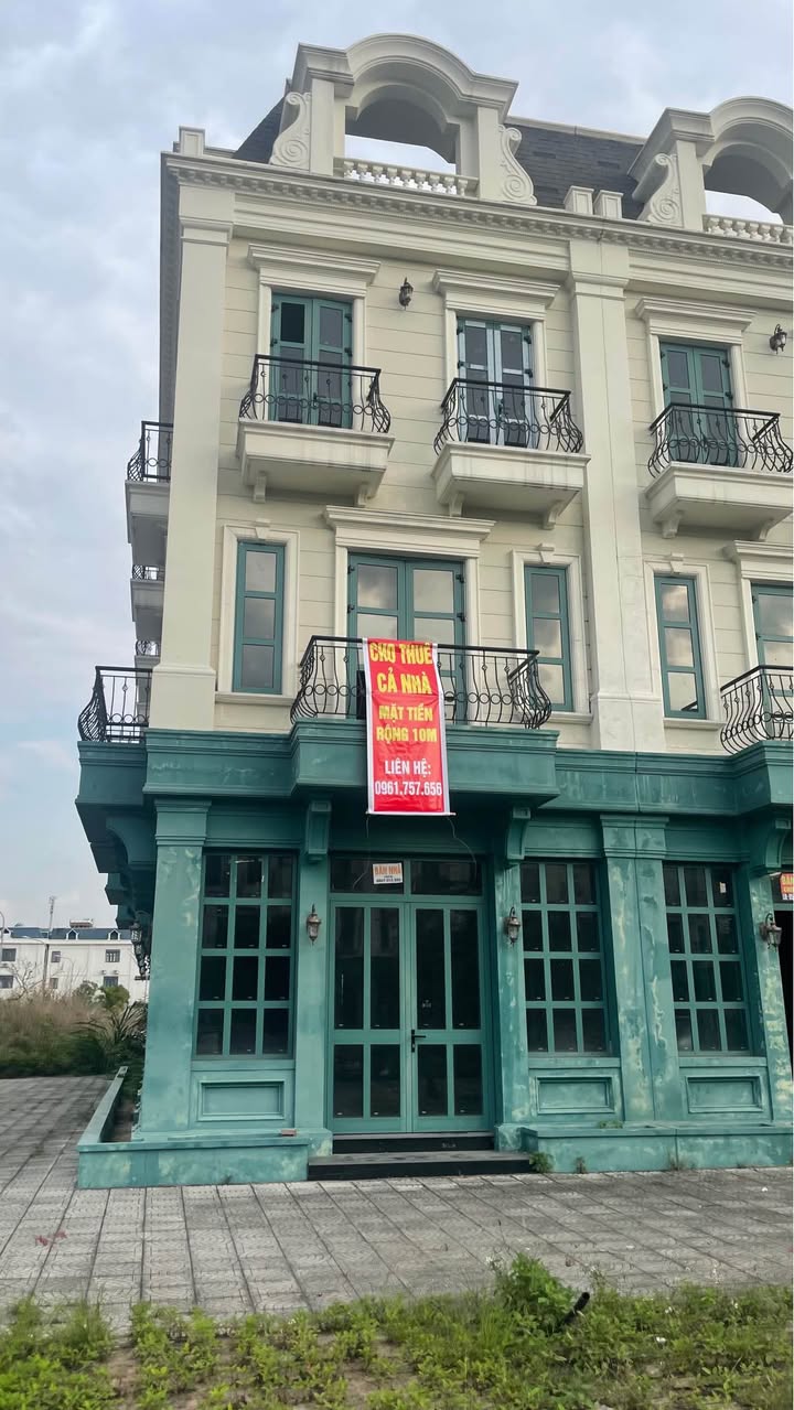 Shophouse Góc Kinh Doanh Mặt Tiền Đôi Vincom Uông Bí - 240m²