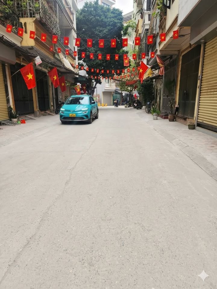 Nhà 5 Tầng Mỗ Lao 39m² - 2 Mặt Ngõ Ô Tô, Dòng Tiền 30 Triệu/Tháng