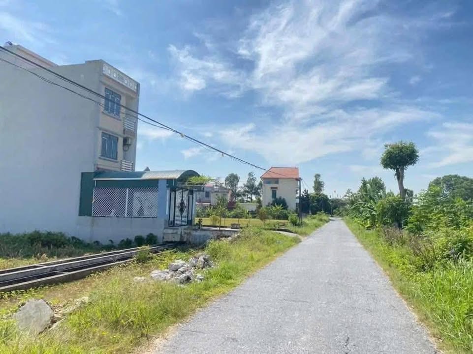 Đất nền An Châu, Đông Hưng, Thái Bình - 100m² - Sổ đỏ sẵn sàng giao dịch