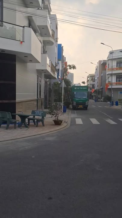 Đất nền Thuận An 70m² sổ đỏ chính chủ - Gần Vincom Dĩ An