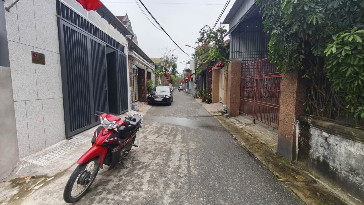 Bán đất 100m² 2 mặt tiền Hà Tĩnh - Sổ đỏ sẵn sàng