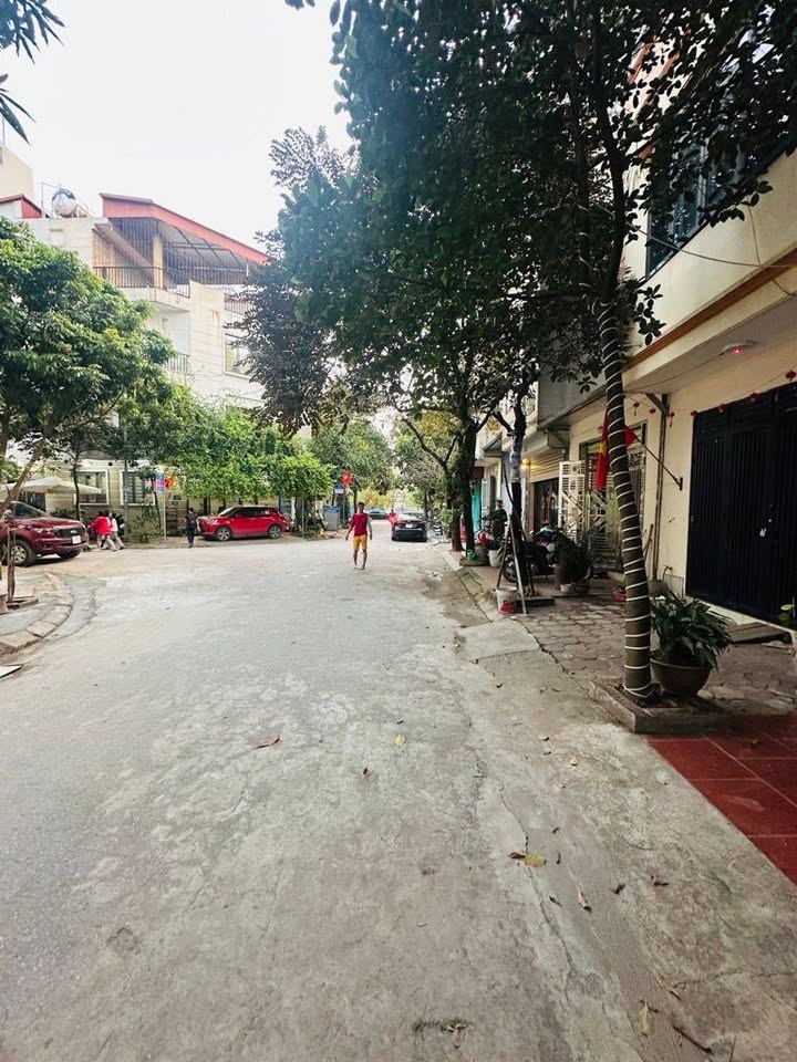 Đất dịch vụ Phú Lương Hà Đông 50m² - Sổ đỏ chính chủ