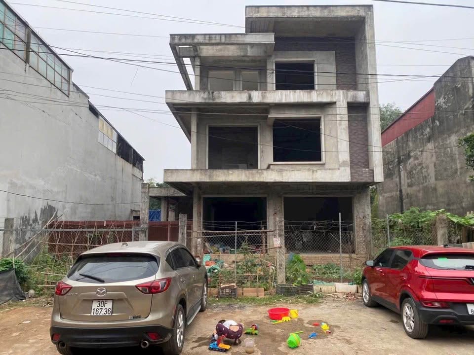 Biệt Thự 400m² Phổ Yên, Thái Nguyên - Kinh Doanh Sầm Uất, Gần Đại Học Nông Lâm