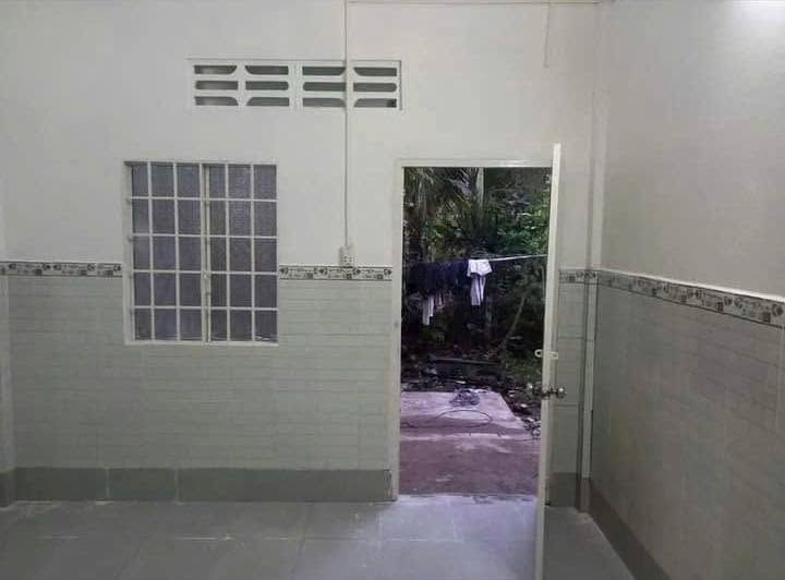 Cho thuê trọn gói 8 phòng trọ có gác tại Bến Tre - Giá 4.7 tỷ/tháng