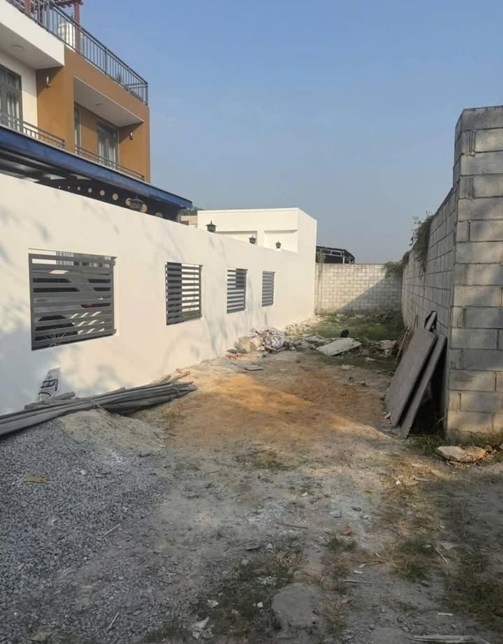 Đất nền Dĩ An DX057 113m² 2.65 tỷ - Sổ đỏ chính chủ