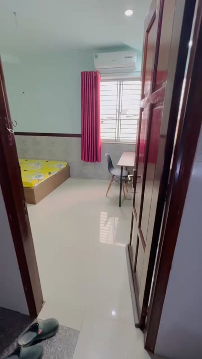 Studio Cửa Sổ Trời Full Nội Thất - 5 Triệu/Tháng Tại Q.10