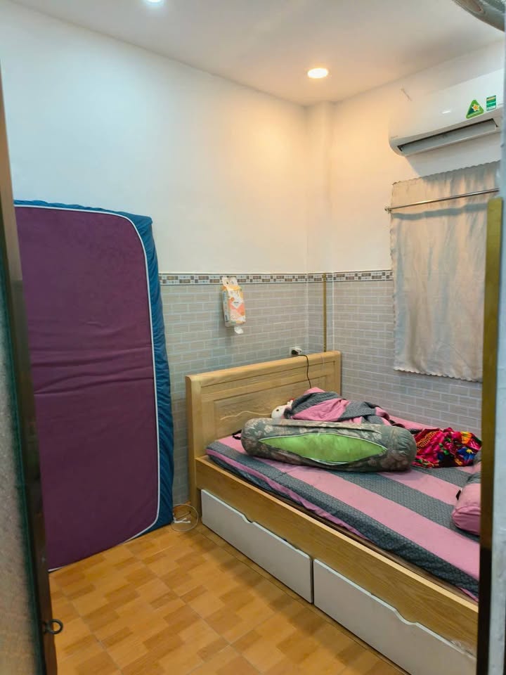 Nhà riêng Xã Bà Điểm 130m² 3.9 tỷ - Chính chủ bán