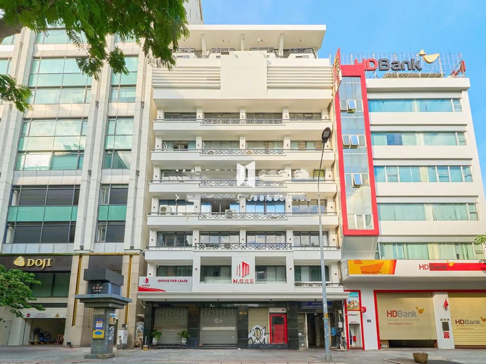 Cho thuê văn phòng Quận 1 - Tòa nhà M.O.R.E Pasteur, 115m² - Vị trí đắc địa