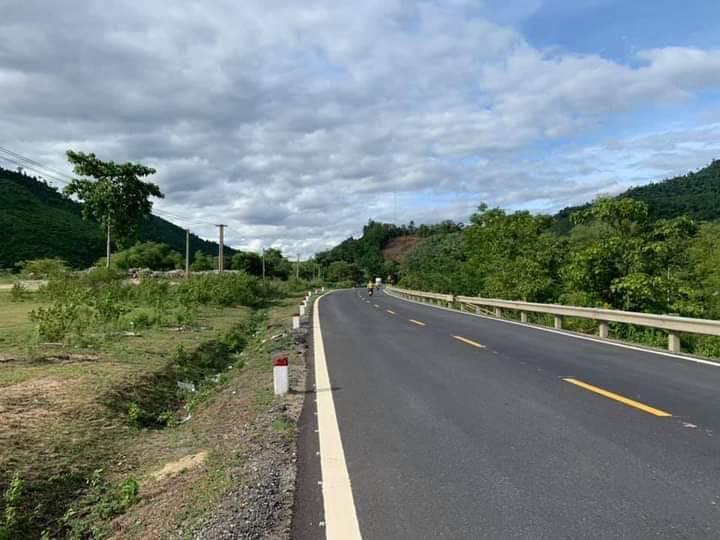 Đất Mặt Tiền QL Hồ Chí Minh - Đại Lộc (1200m²) - 1.5 Tỷ - View Suối Đẹp