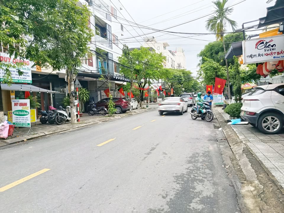 Nhà Phố Kinh Doanh Mặt Tiền Tố Hữu, 95m², 4 Tầng, Giá 10 Tỷ