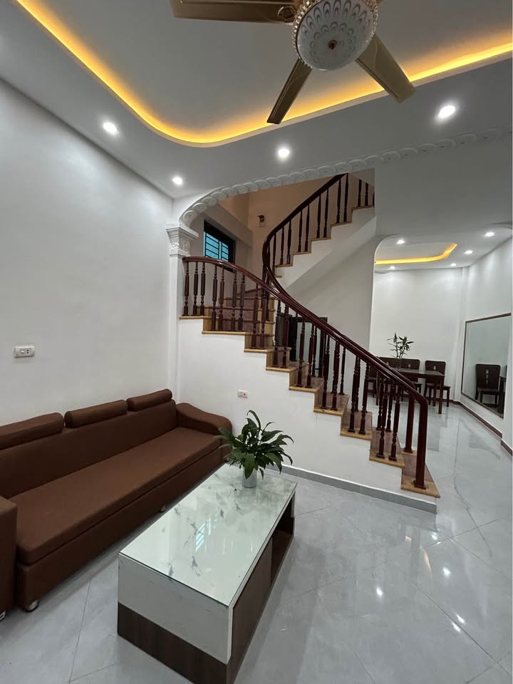 Nhà riêng Vạn Phúc Thanh Trì 40m² 4.55 tỷ - Ô tô vào tận nhà