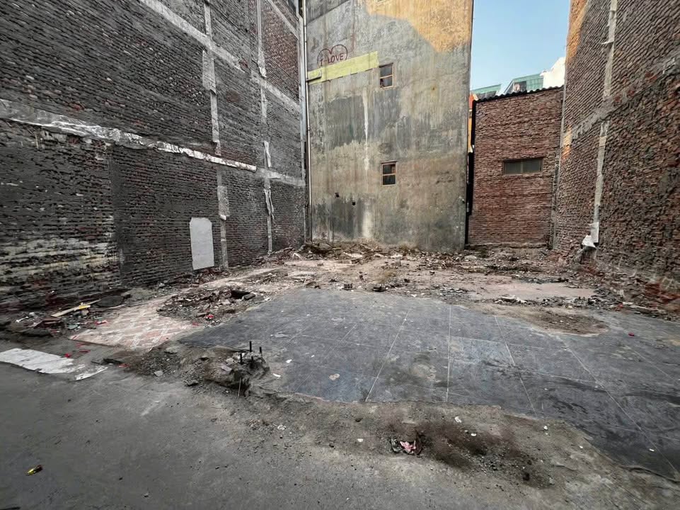 Đất nền Xuân Đỉnh - Lô góc 43m², cách phố 1 nhà, giá tốt