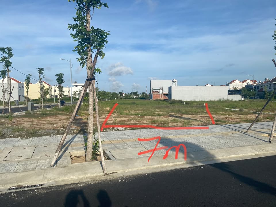 Bán Đất Vàng Hội An 175m² - Mặt Tiền Đường 28/3, Gần Quảng Trường