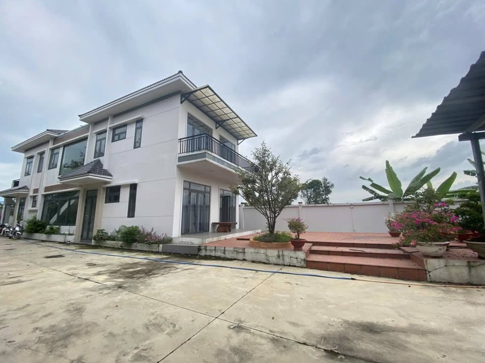 Biet thu Go Dau 3.166m² 7.5 ty - O to vao san