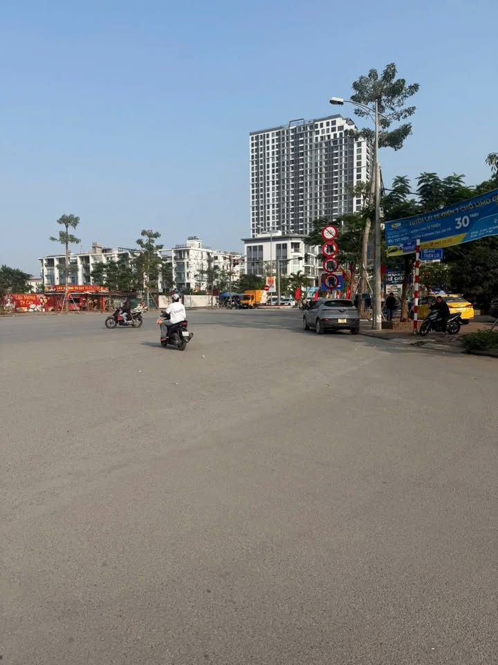 Nhà mặt đường Tuyến 2 Lê Hồng Phong 240m² - Dòng tiền ổn định