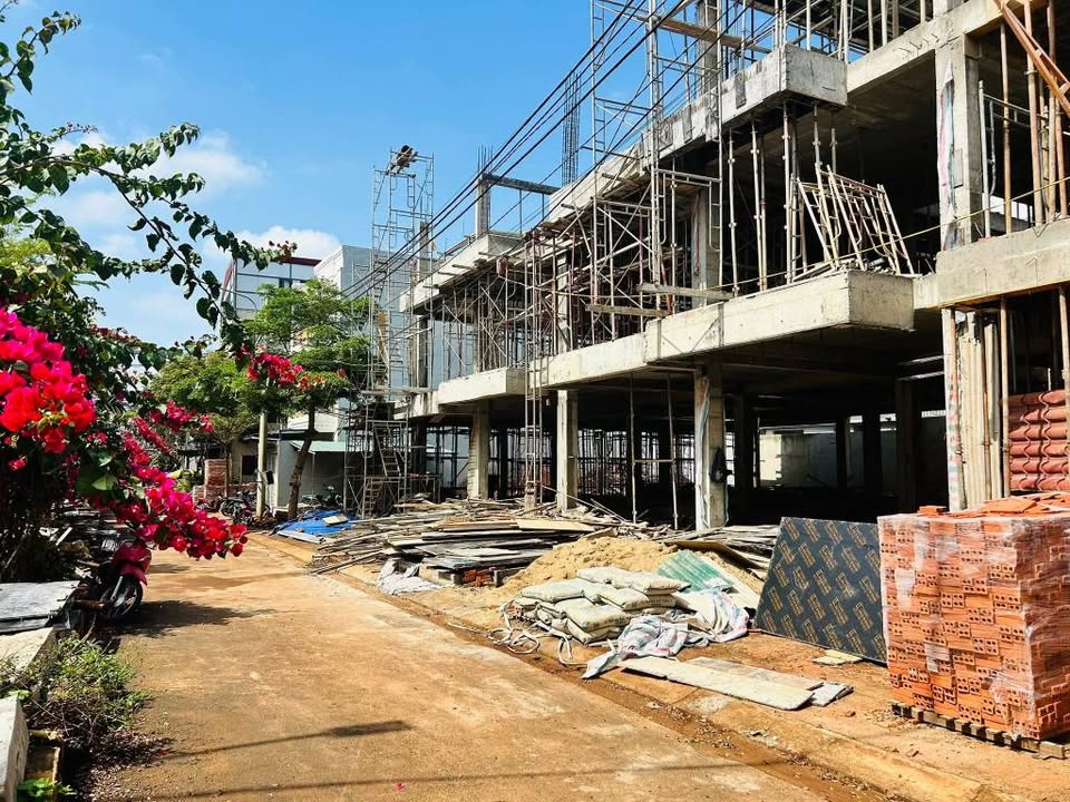 Nhà 3 Tầng Mặt Tiền Nguyễn Nhạc - BMT 88.5m² Giá 7.6 Tỷ