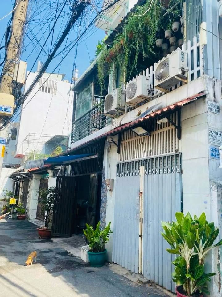 Nhà Hẻm Ôtô Phạm Văn Chiêu Gò Vấp - 4.2 Tỷ, 2PN, Sổ Hồng