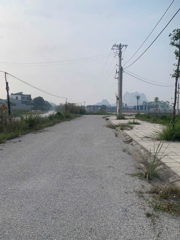 Bán Đất MBQH 2776 Thanh Hóa - 85m² - Đường 2 Oto - 2.8 Tỷ