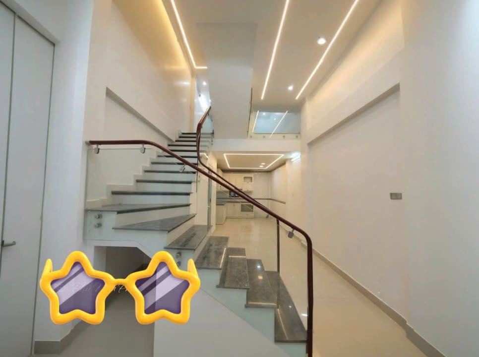 Nhà riêng Lương Khánh Thiện 40m2, 3,72 tỷ - Chính chủ