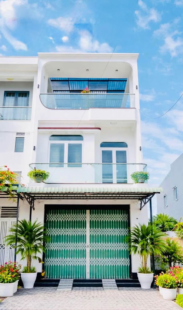 Nhà phố Lê Đại Cang Quy Nhơn 95m² 4.95 tỷ - Đầu tư sinh lời