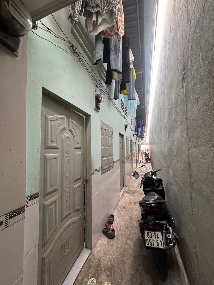 Nhà phố Bến Cát 150m² 2 tỷ - Mặt tiền kinh doanh