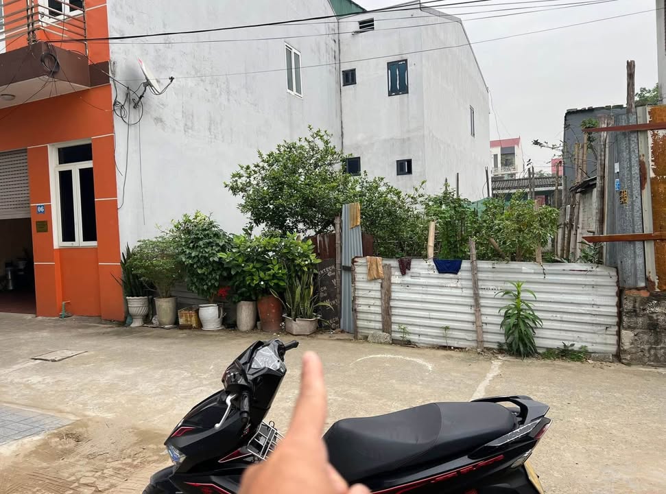 Đất nền Nghi Phú, Vinh 77m² - Sổ hồng sẵn, ô tô tránh