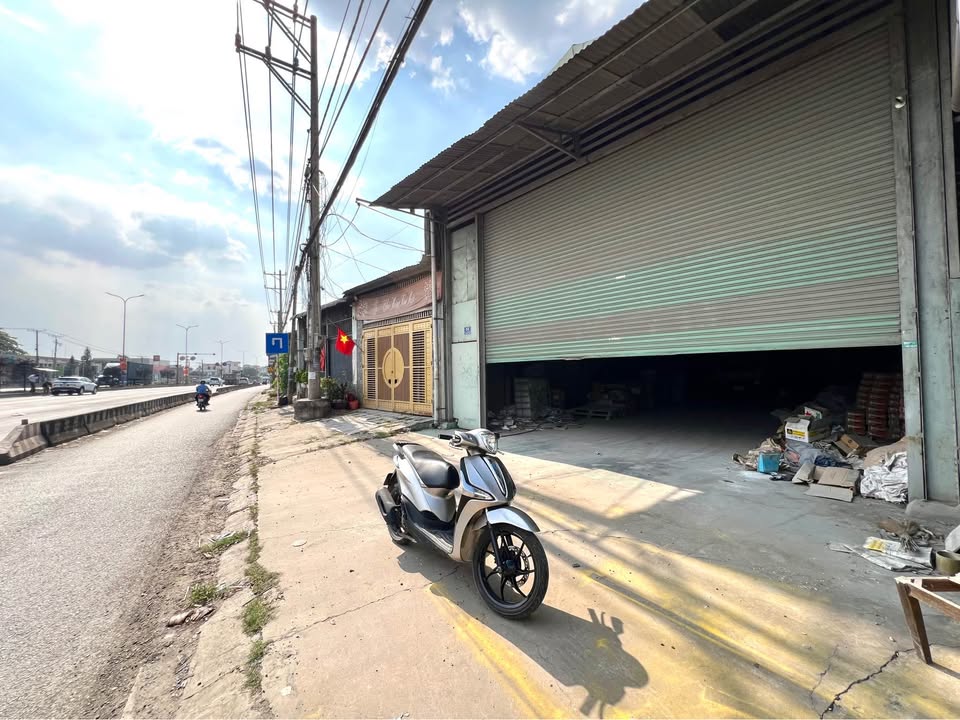 Kho 300m² Mặt tiền QL51, Long Hưng, Biên Hòa - Giá 10 Triệu/Tháng