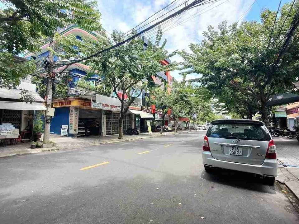 Mặt Tiền Hải Châu Đà Nẵng - 222m² Giá Đầu Tư 43.5 Tỷ