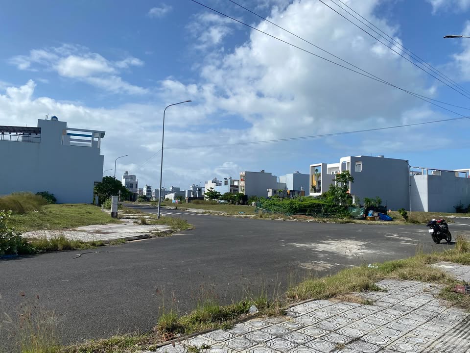 Đất nền Trần Kiệt Tuy Hòa 100m² 2 tỷ Sổ đỏ chính chủ