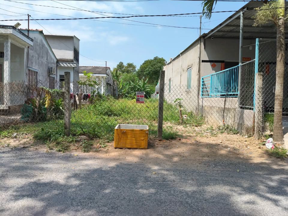 Đất nền Song Lộc 308m² giá 700 triệu - Sổ đỏ chính chủ