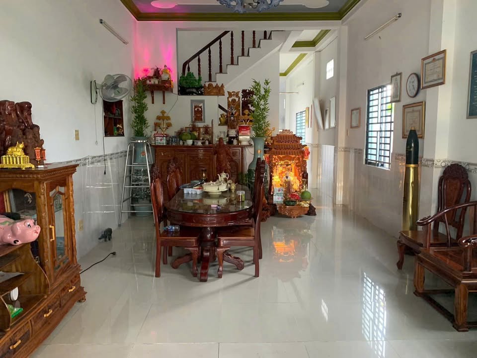 Nhà mặt tiền Bình Thủy 173m² giá 6.99 tỷ - Nở hậu sẵn ở