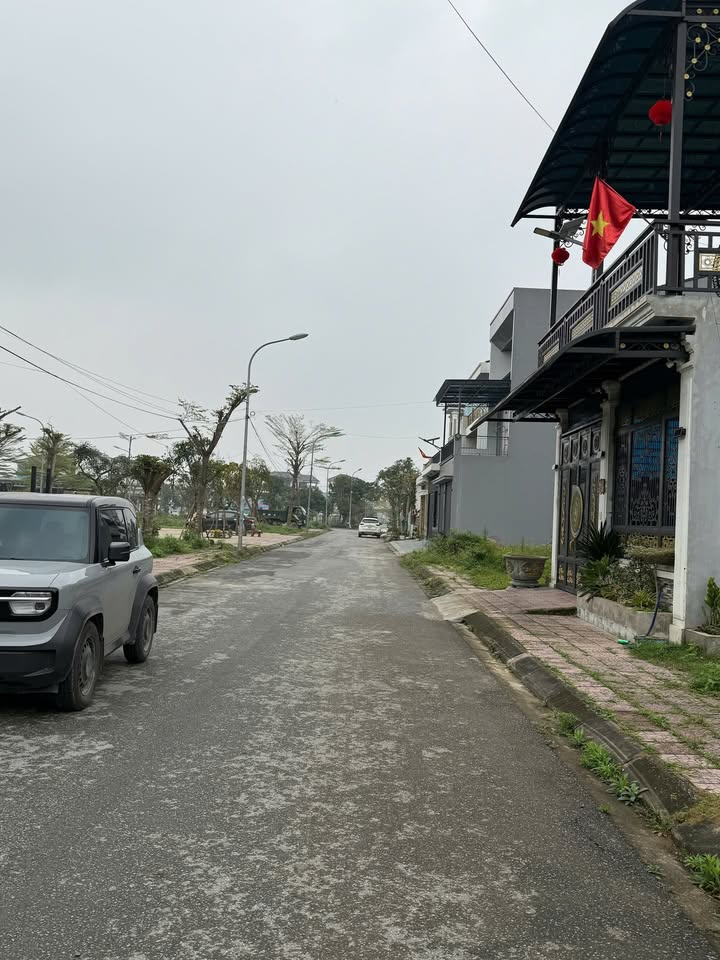 Đất nền Phú Thọ Vinh 140m² - Sổ hồng sẵn, đối diện công viên