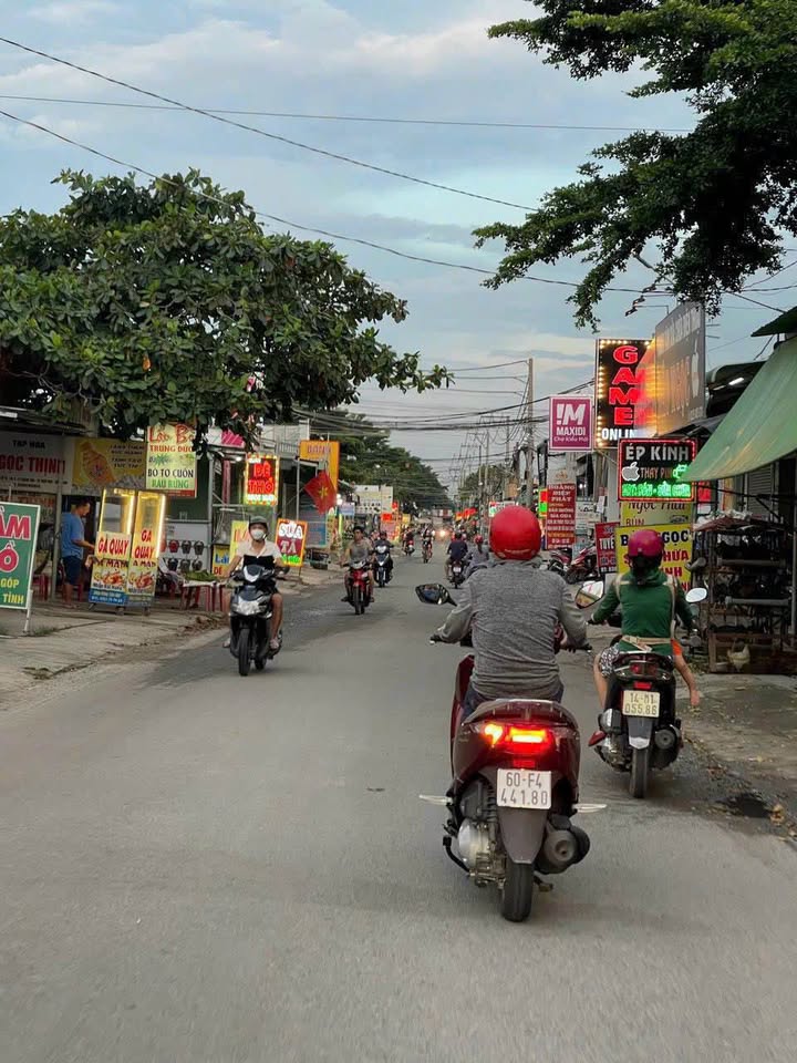 Nhà mặt tiền Trảng Dài 150m² 3,45 tỷ - Mặt tiền kinh doanh