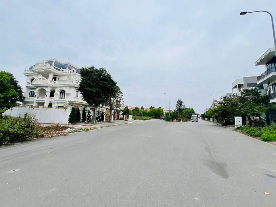 Bán Đất Biệt Thự 315m² Mặt Tiền 15m Phường Vũ Ninh, Bắc Ninh - Giá Đầu Tư