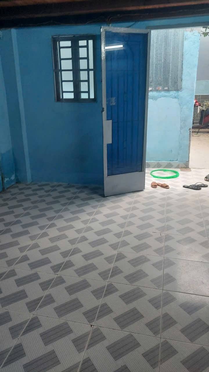 Nhà nguyên căn KCX Huỳnh Tấn Phát Q7 32m² 4tr - Ở ngay