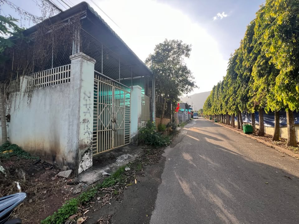 Đất Nền 5x30m Gia Ray Xuân Lộc - Sổ Hồng Sẵn Sàng - Giá 2.1 Tỷ