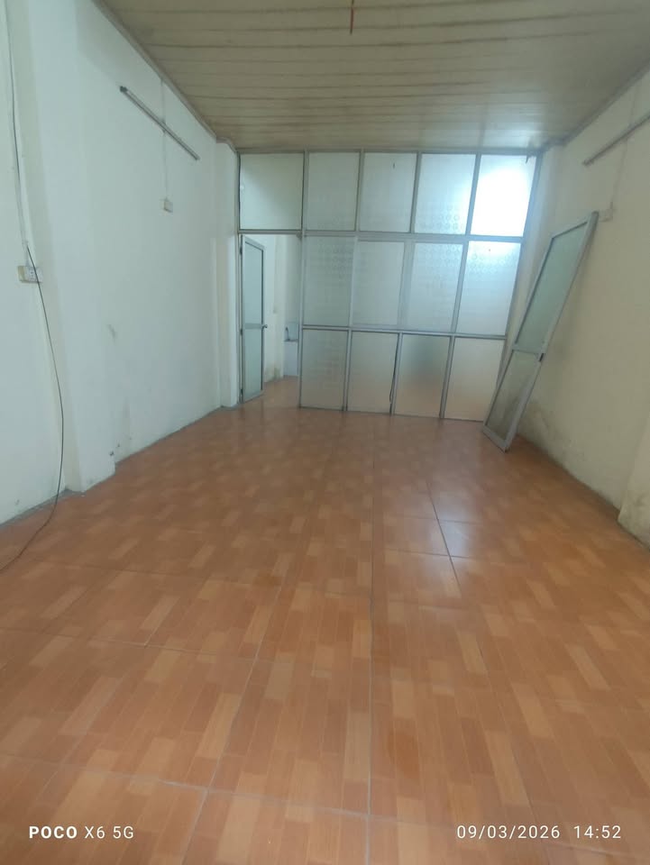 Nhà cấp 4 Bồ Đề Long Biên 45m² 4.5 triệu - Ô tô vào tận nhà