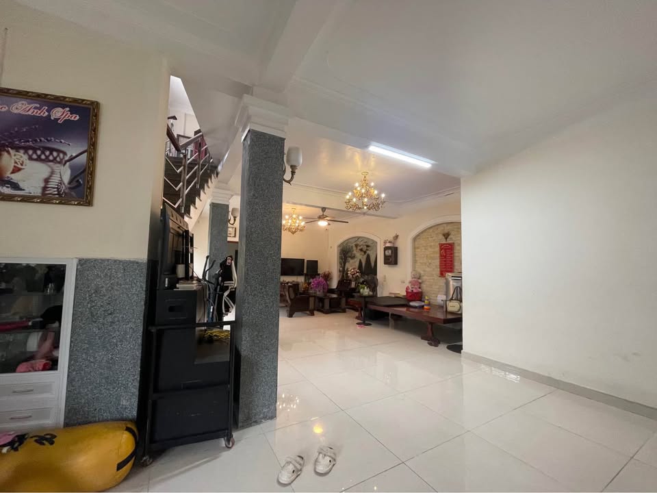 Townhouse Lê Lợi Vinh 132m² từ 9 tỷ - Chính chủ bán