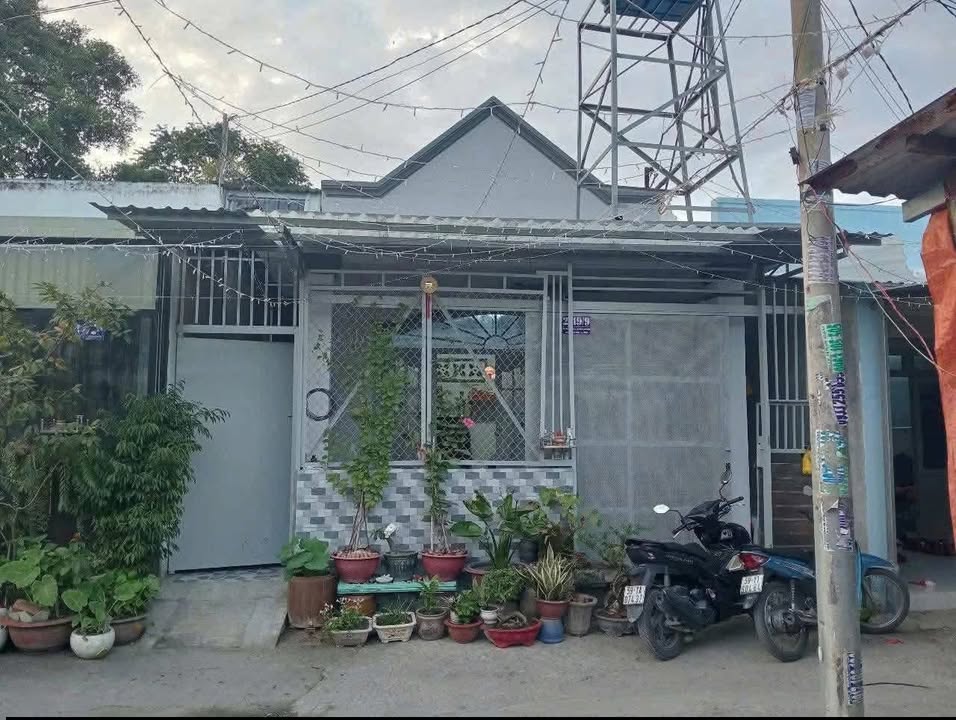 Nhà Cấp 4 Mới Đẹp Hóc Môn - 94m² - 3PN - Sổ Hồng Riêng