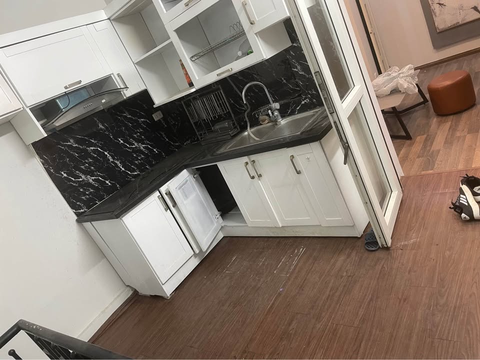 Nhà tập thể Tân Mai 85m² 10 triệu - Chính chủ cho thuê