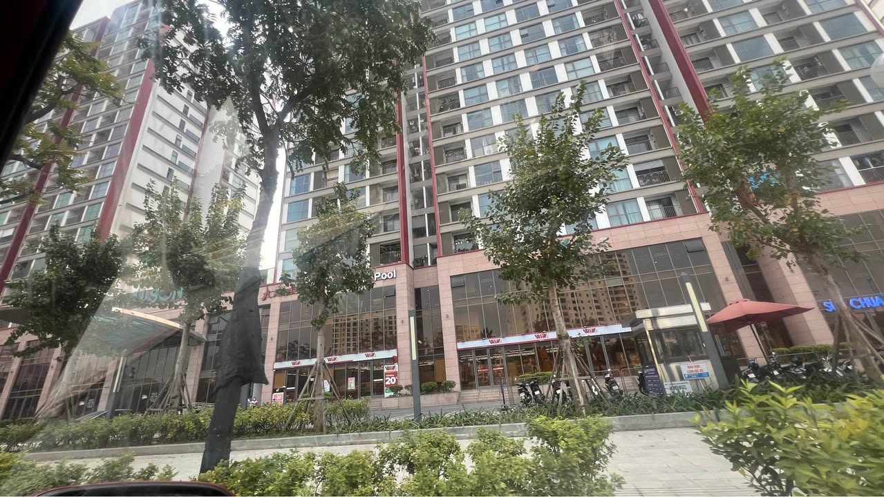 Penthouse Duplex Khai Sơn City 167m² - View Sông Hồng, Pháo Hoa Đẹp Nhất