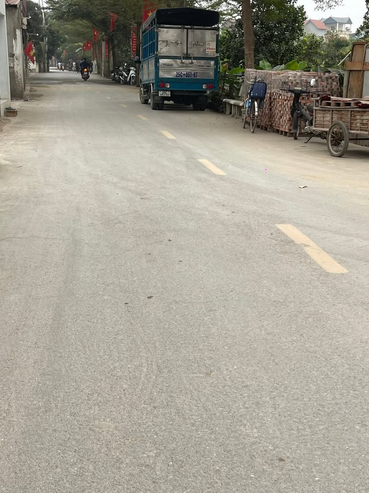 Đất Hát Môn Phúc Thọ 108m2 trên 2 tỷ - Sổ đỏ chính chủ