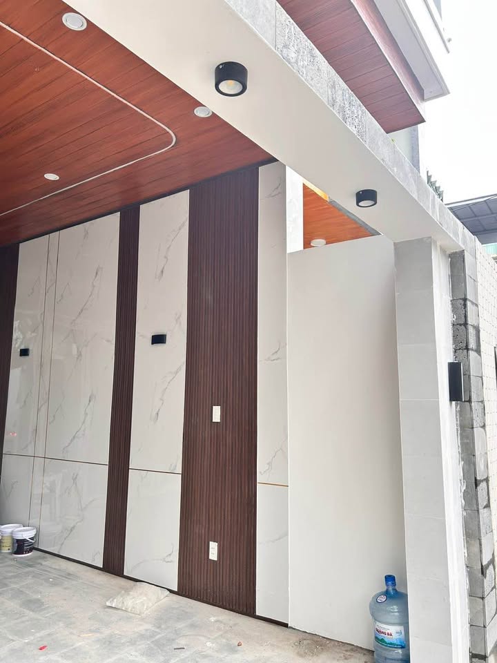 Nhà cho thuê 43 Bùi Công Trừng Hòa Xuân thỏa thuận - Sẵn vào ở