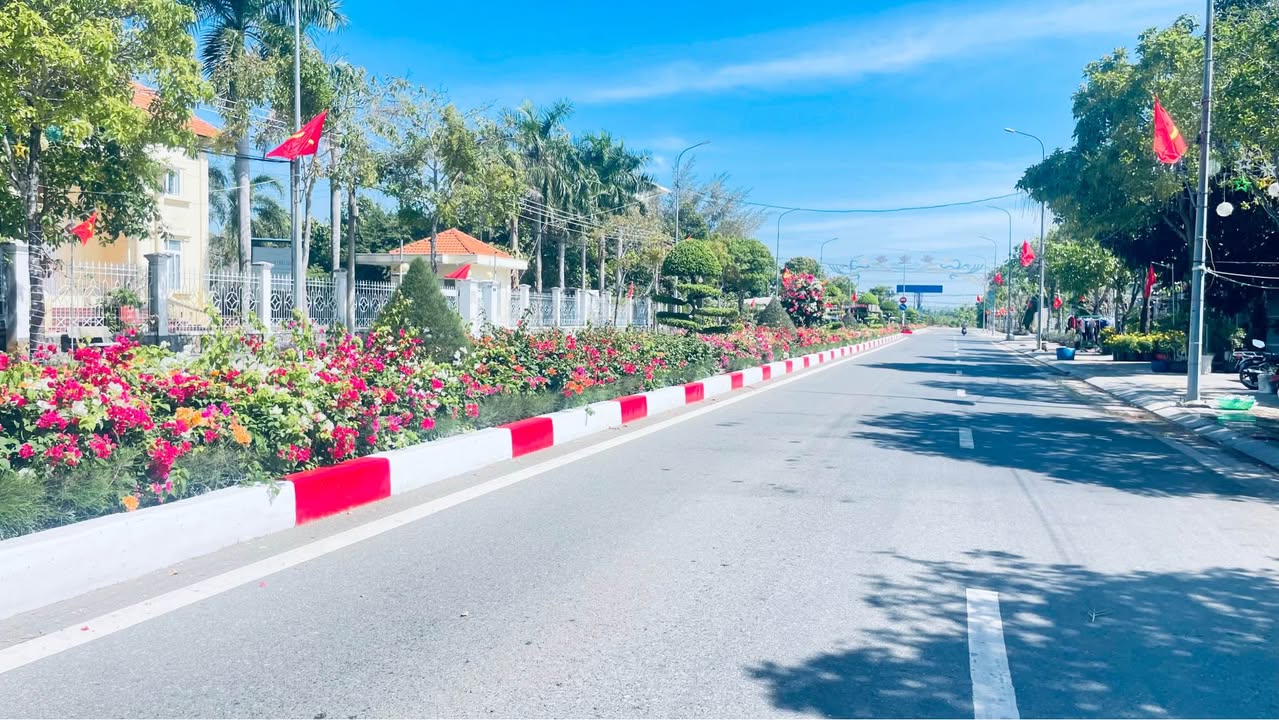 Nhà Mặt Tiền Kinh Doanh Trần Xuân Độ, TT Long Điền - 114m² Giá 3.15 Tỷ