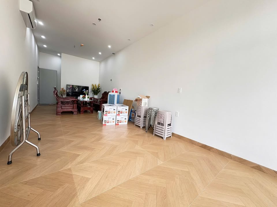 Cho thuê văn phòng/mặt bằng Nam Hòa Xuân, Cẩm Lệ - 7 triệu/tháng