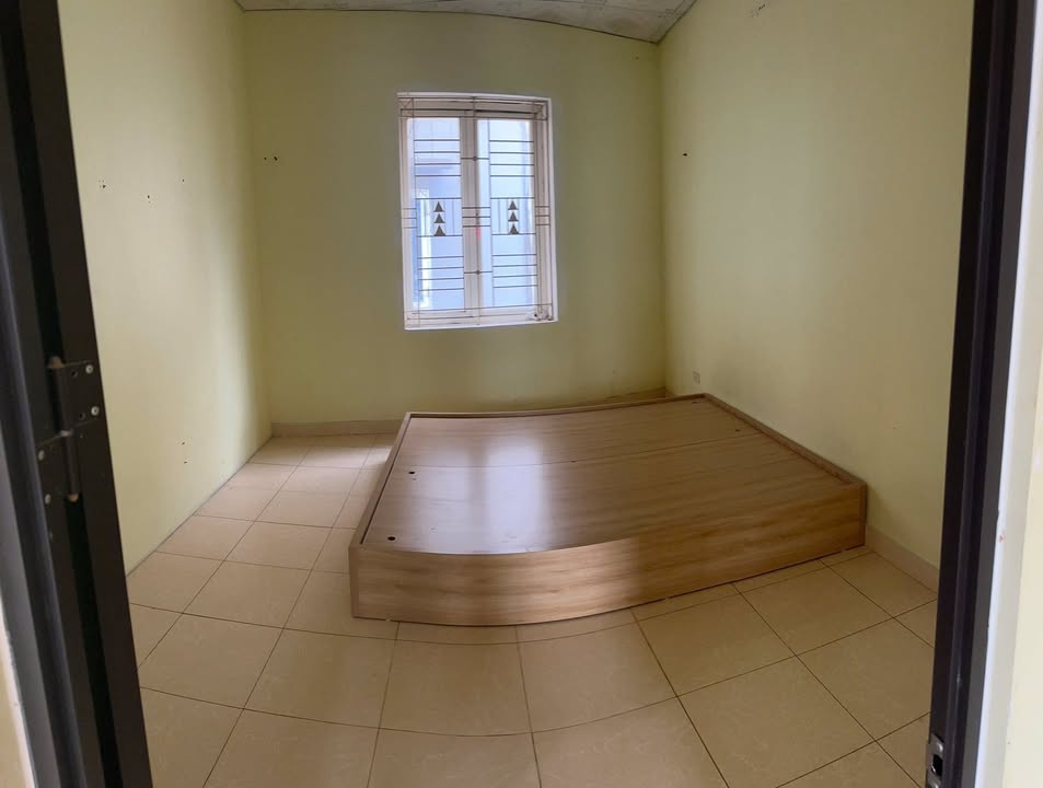 Cho thuê phòng trọ Miêu Nha - Nam Từ Liêm, 25m² - 40m², giá từ 2.5 triệu