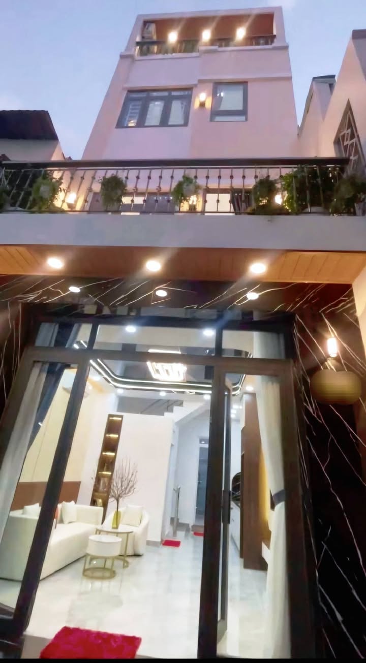 Nhà Trần Xuân Soạn Q7 30m² 6.3 tỷ - Ô tô vào tận nhà