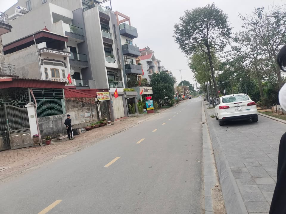 Đất nền Uy Nỗ Đông Anh 70m² - Sổ đỏ chính chủ