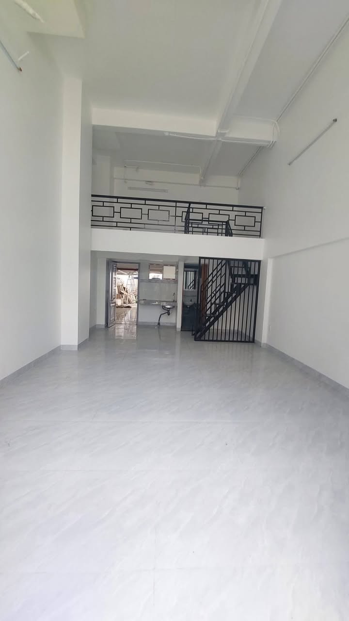 Kiot Huynh Tan Phat Di An 7.5 trieu - Kinh doanh ngay